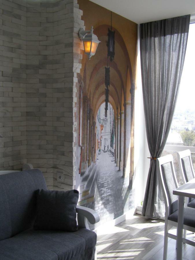 Apartment Panorama *